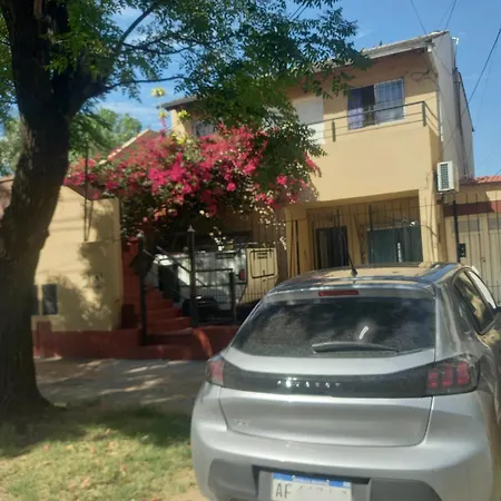 Alojamiento Temporario 2 Lanus Exterior foto